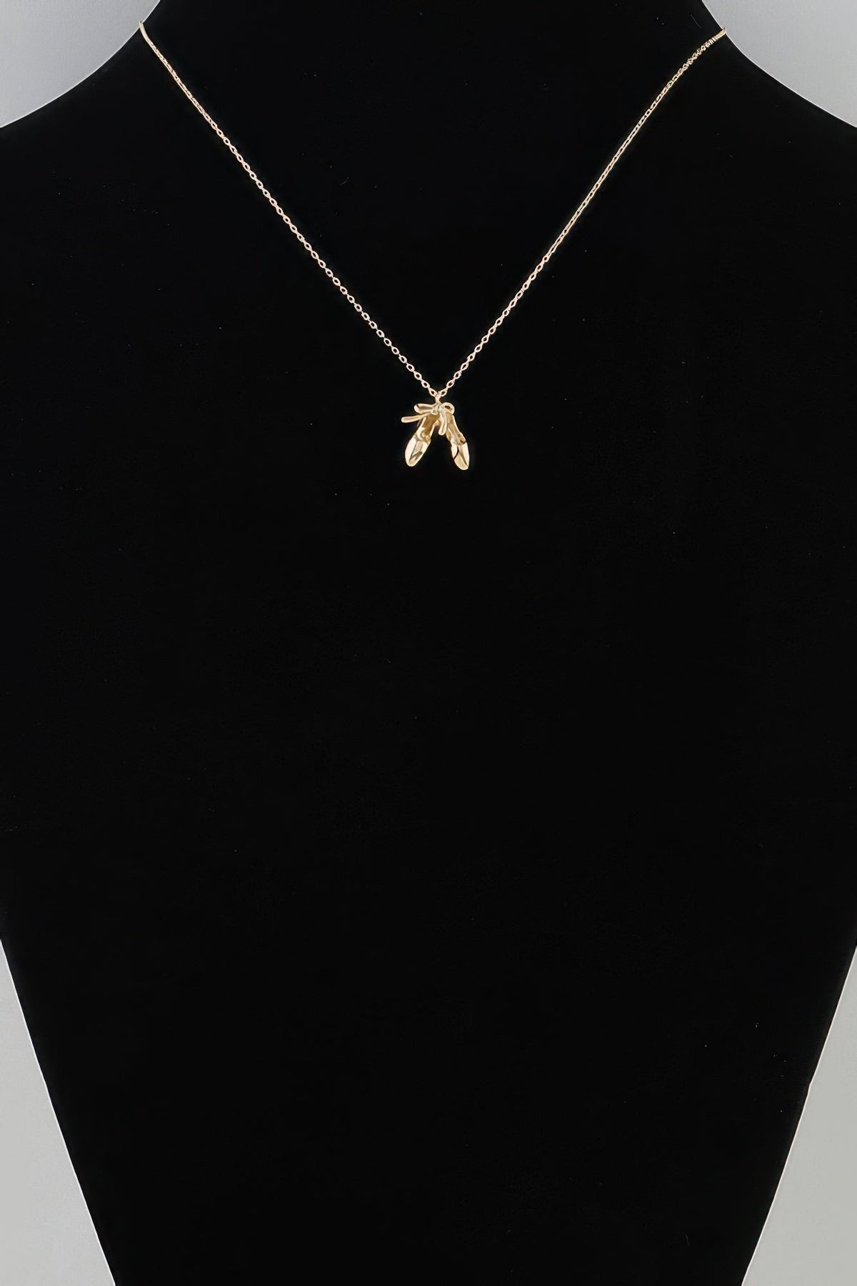 Classic Ballerina Shoes Necklace - Clusimo