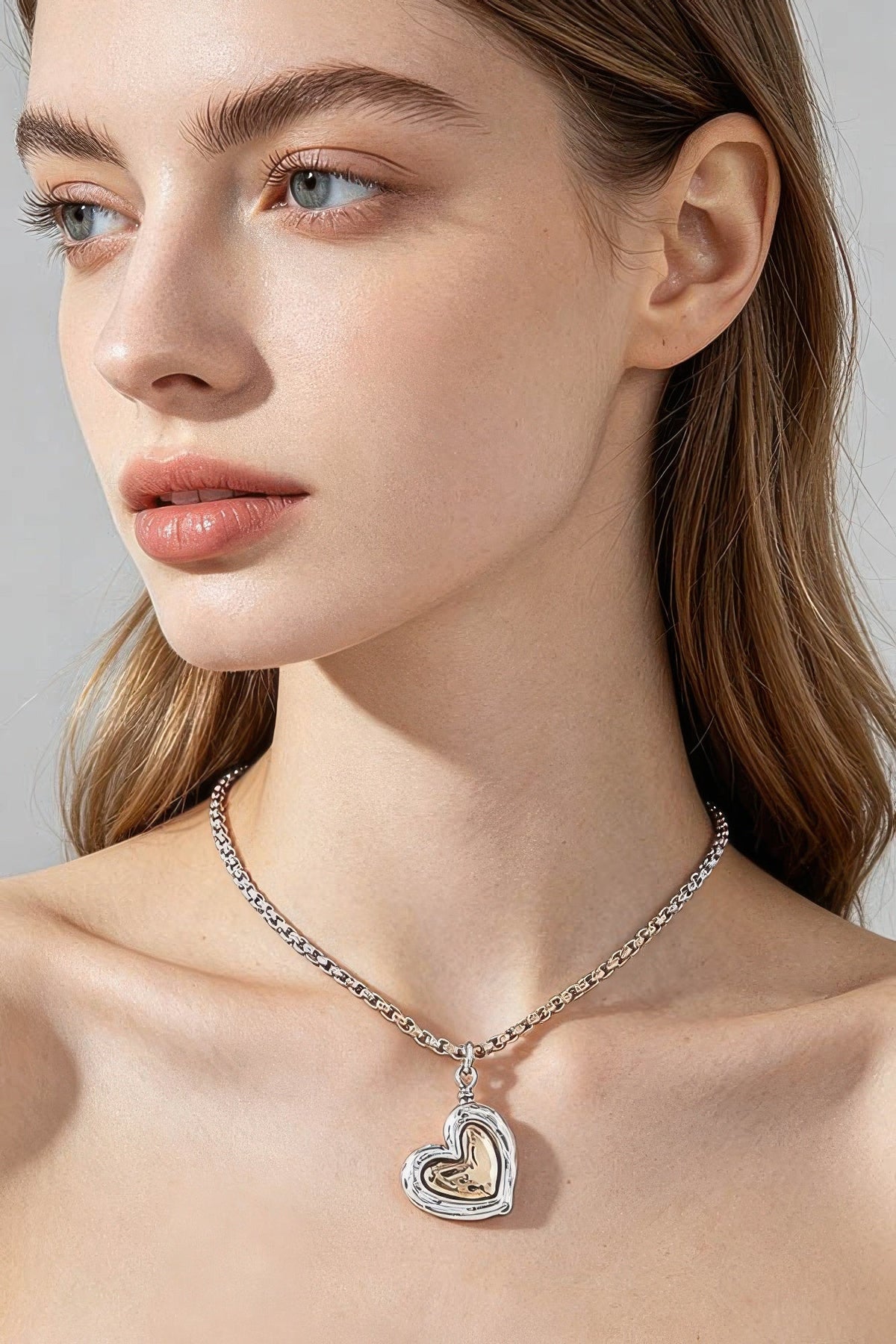Hammered Heart Box Chain Necklace - Clusimo