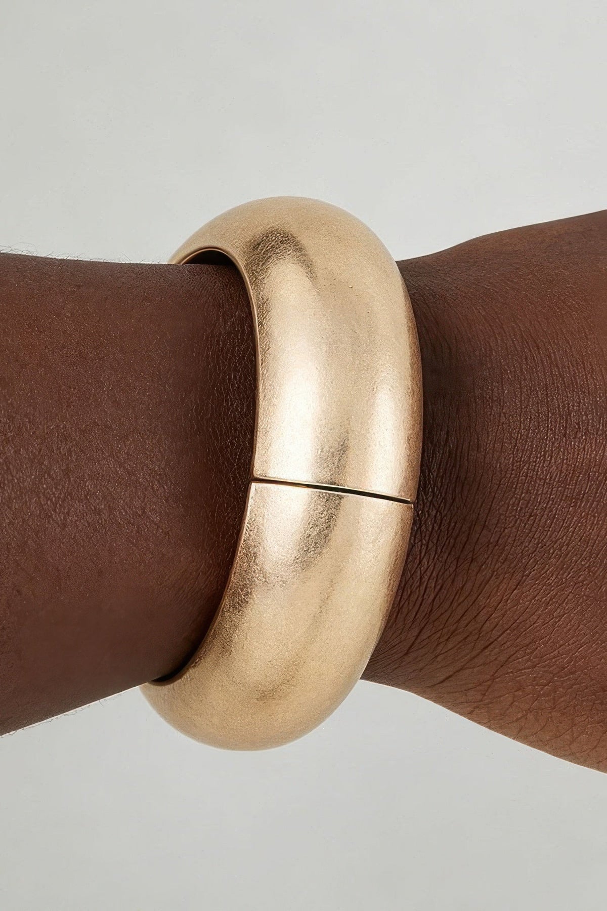 Hammered Matte Dome Cuff Bracelet - Clusimo