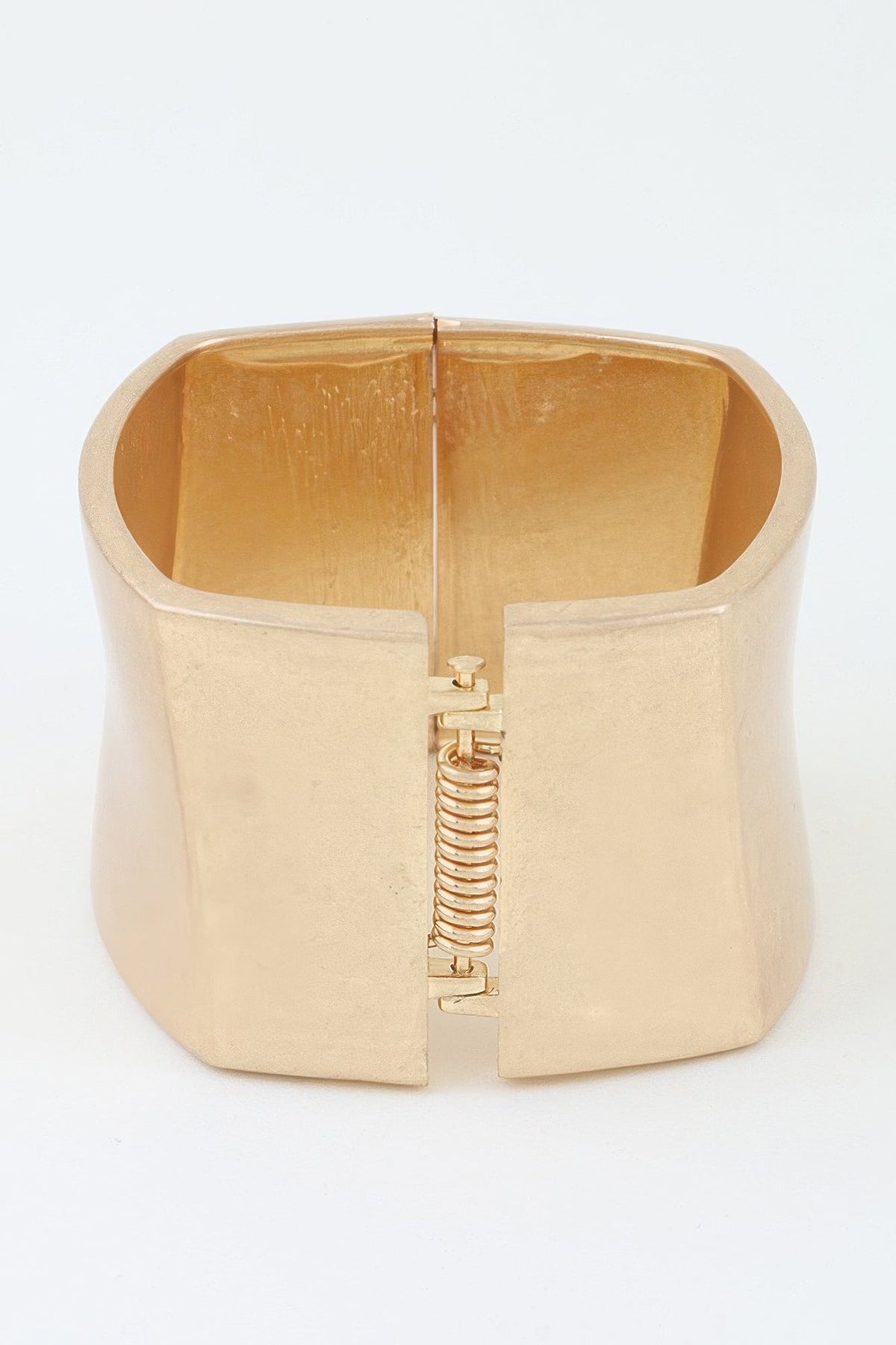 Hammered Matte Geometric Cuff Bracelet - Clusimo