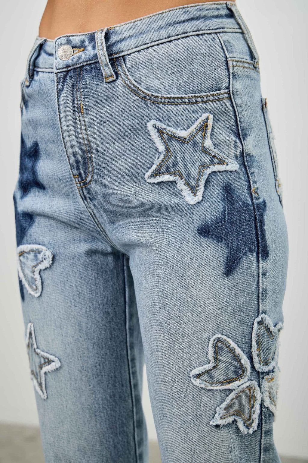 High Rise Star & Heart Patched Dad Jean W/stretch - Clusimo