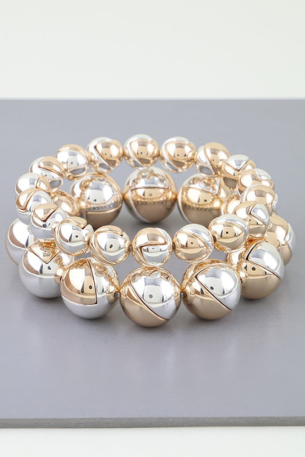 Multi Cut Beaded Bracelet - Clusimo