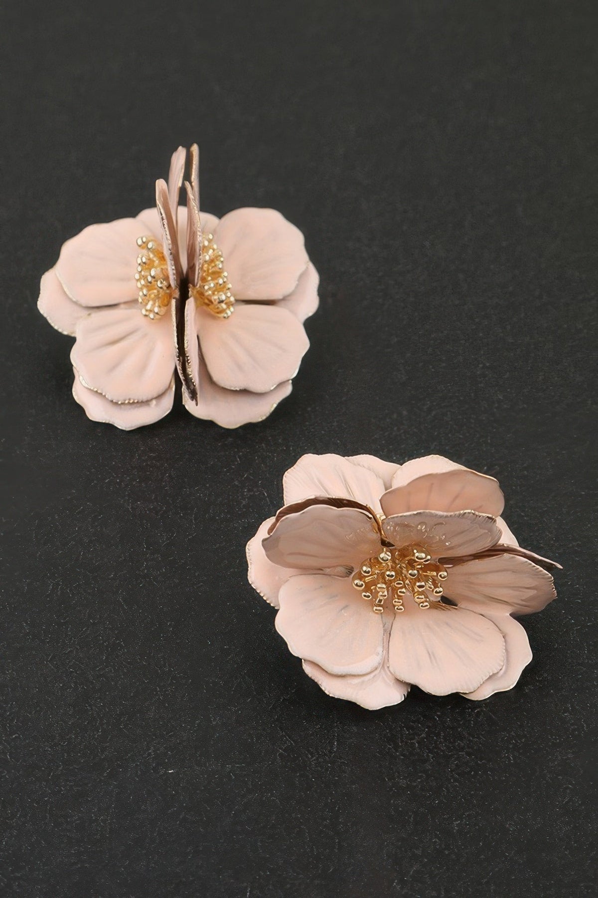 Multi Dimensional Blossom Earrings - Clusimo