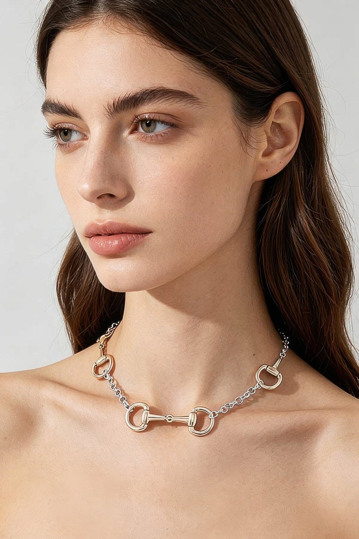 Multi Horseshoe Toggle Chain Necklace - Clusimo