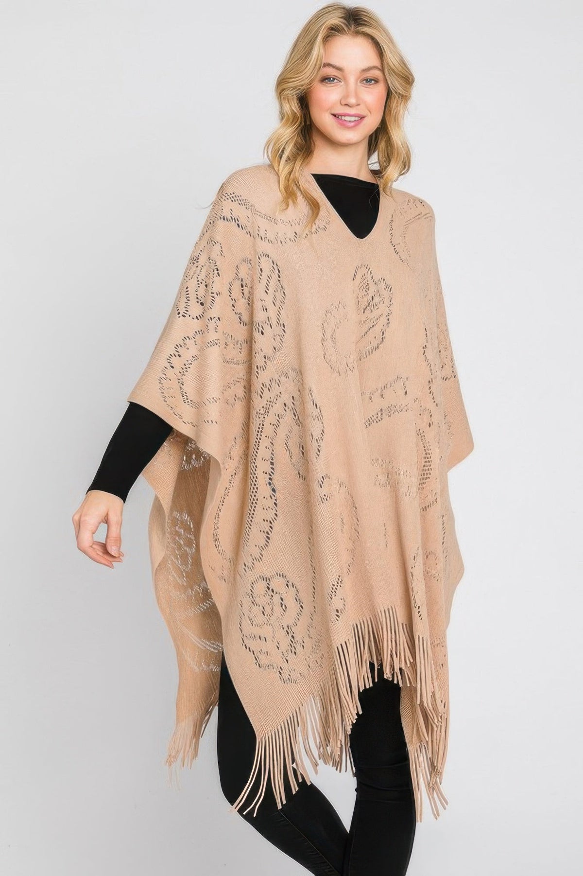 Paisley Pattern Fringe Poncho - Clusimo