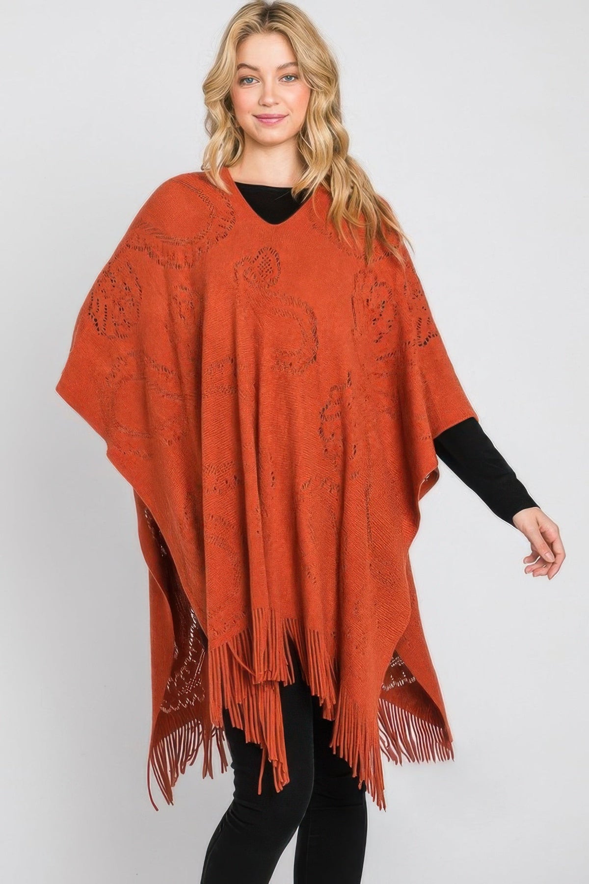 Paisley Pattern Fringe Poncho - Clusimo