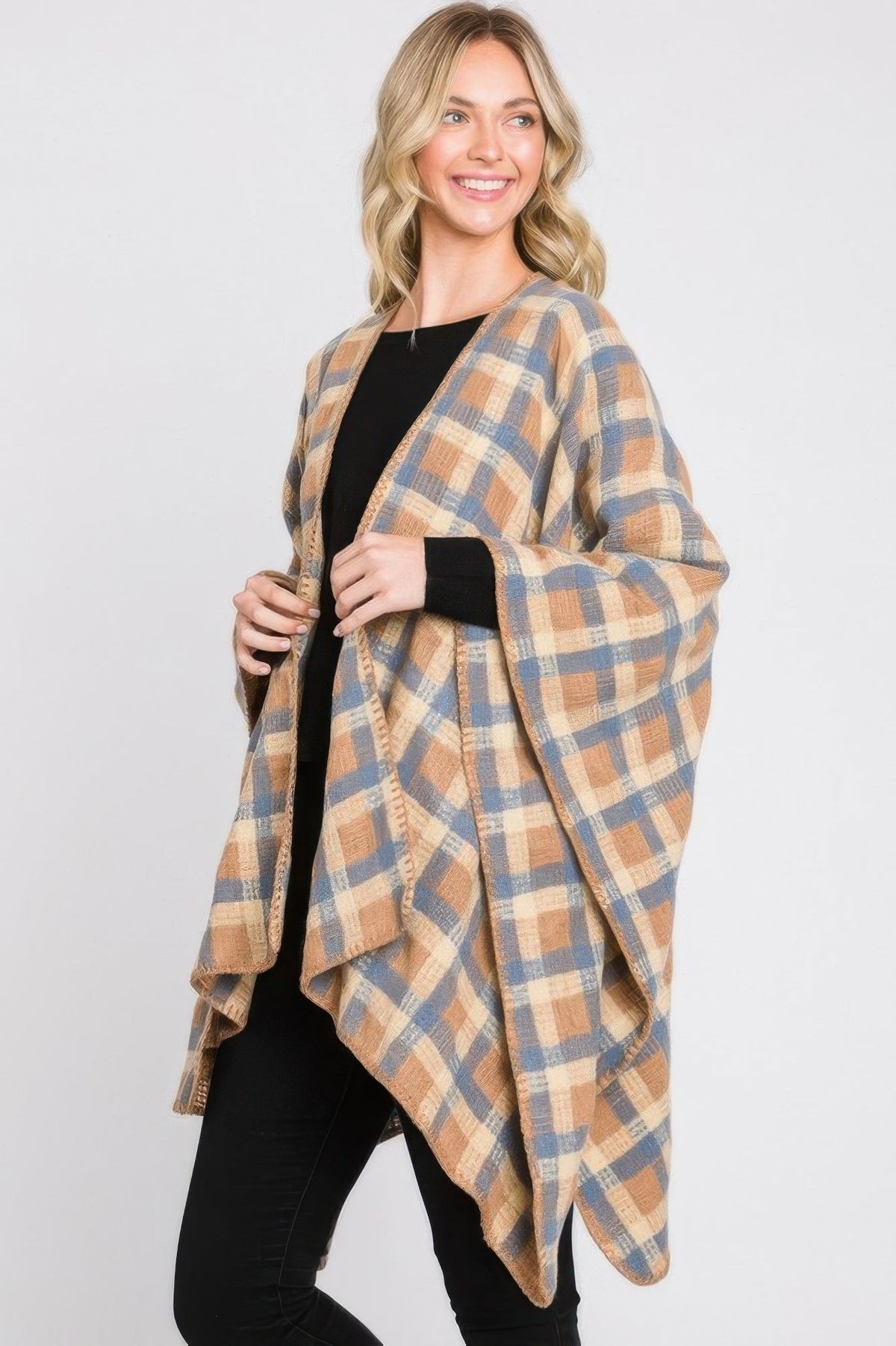 Plaid Pattern Ruana - Clusimo