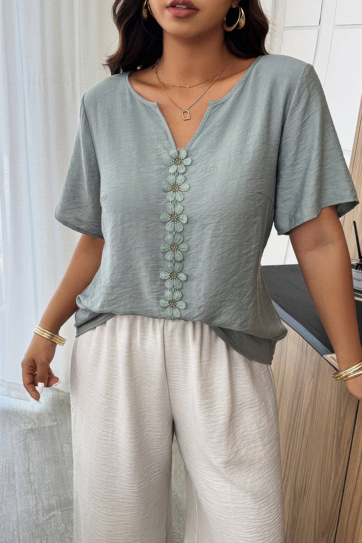Plus Size Floral Patchwork Ruffle Trim Loose Top - Clusimo