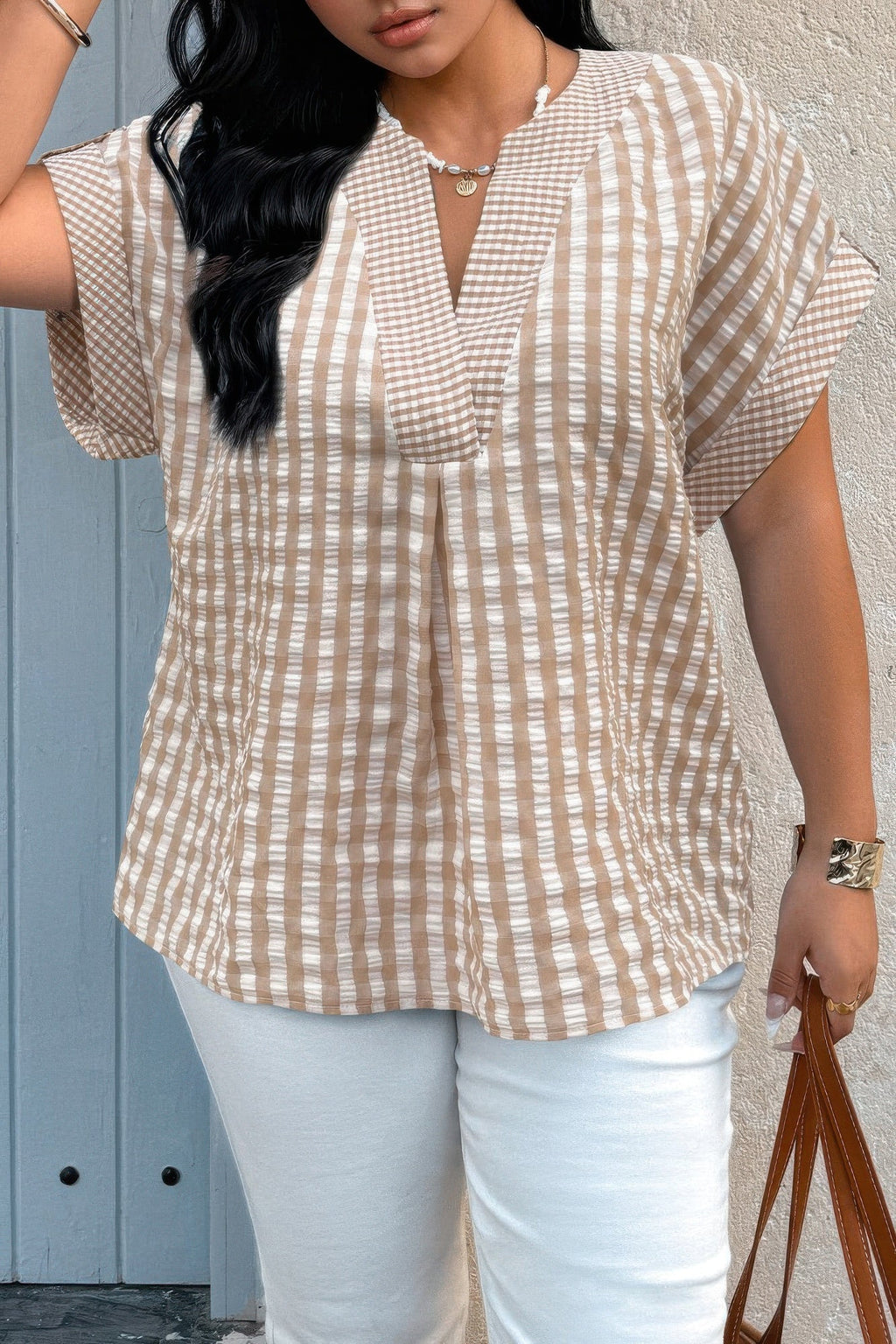 Plus Size V Neck Textured Plaid Patchwork Blouse - Clusimo