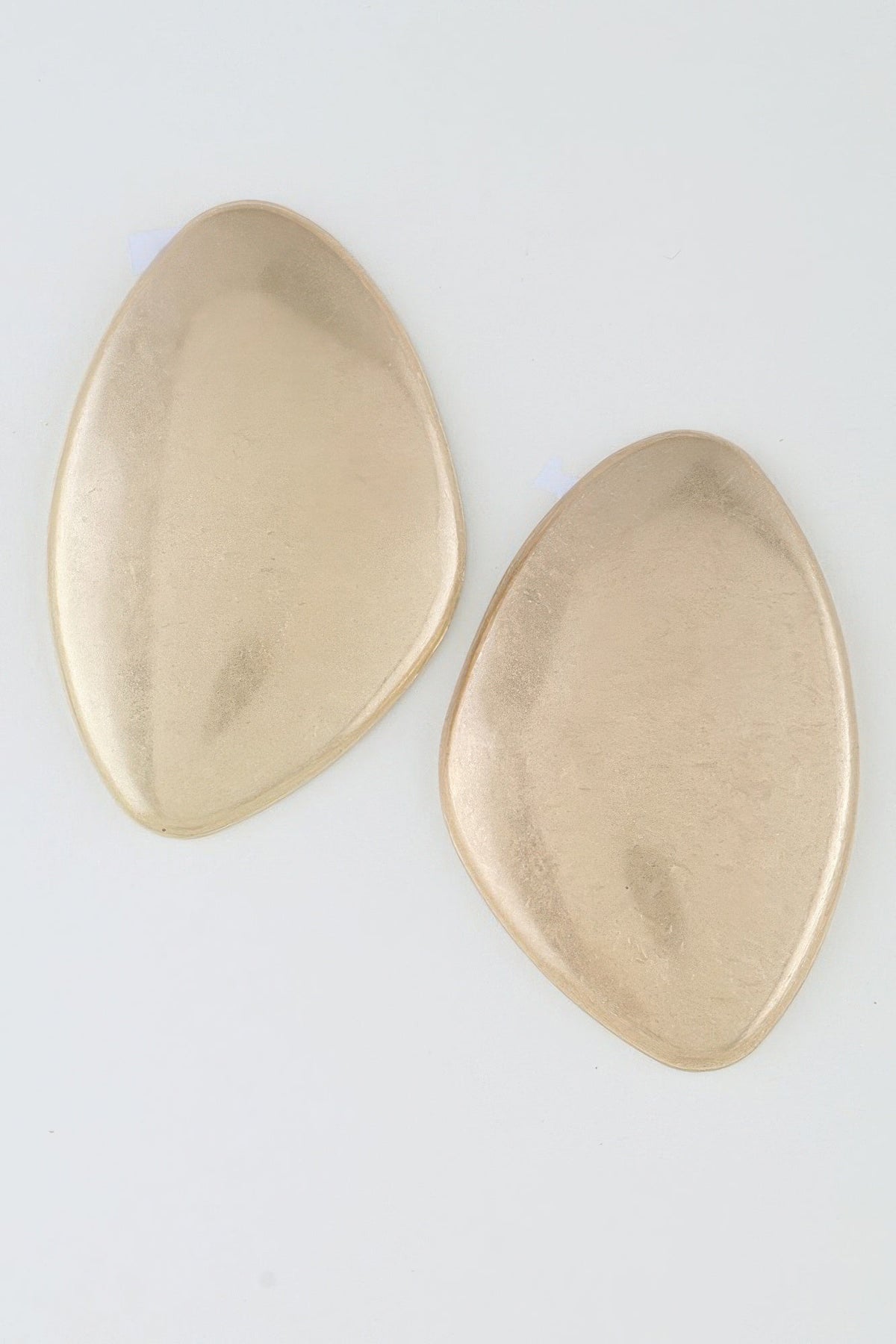 Polished Classic Plate Drop Earrings - Clusimo