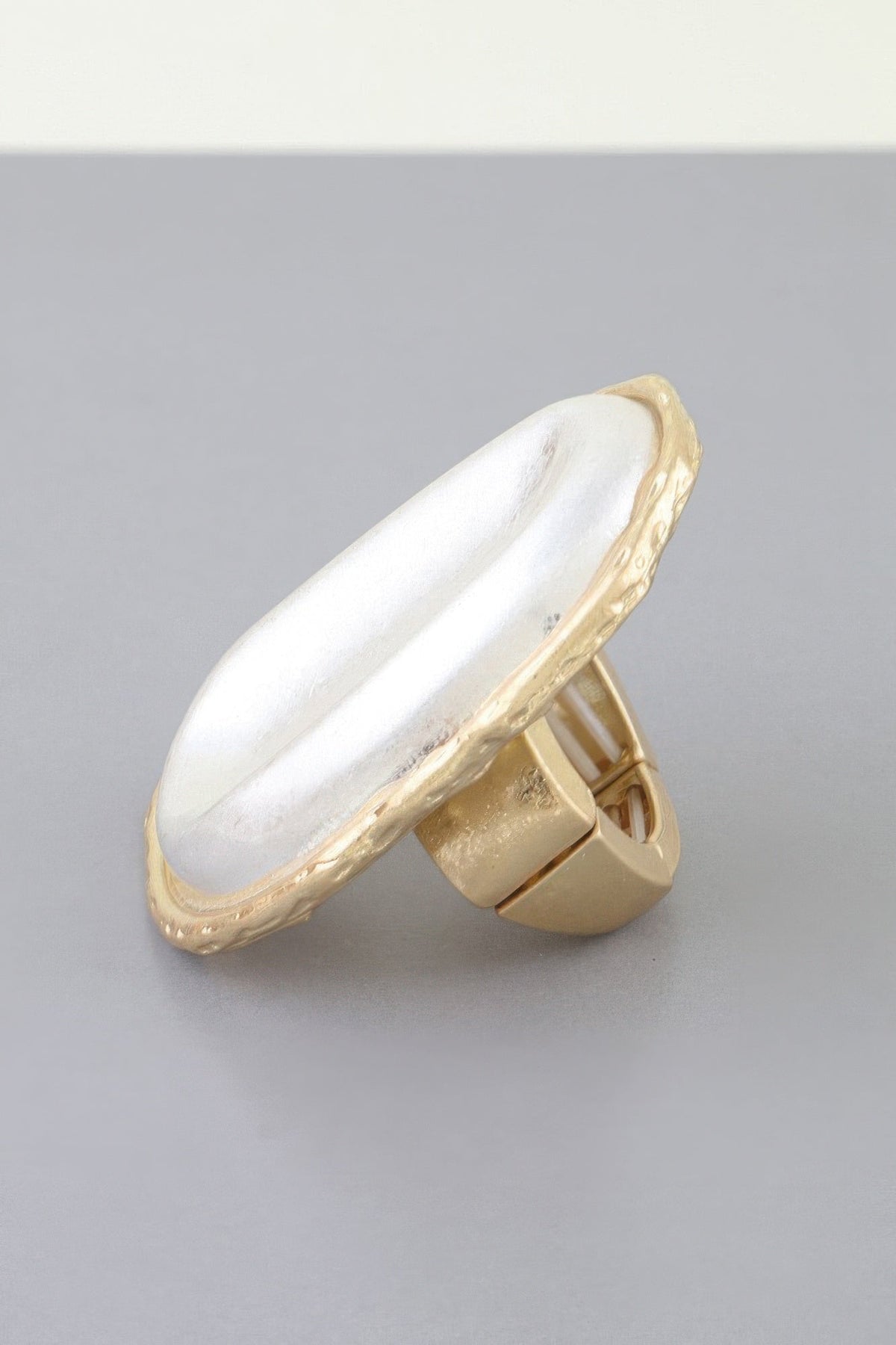 Polished Pearl Stone Wrap Ring - Clusimo