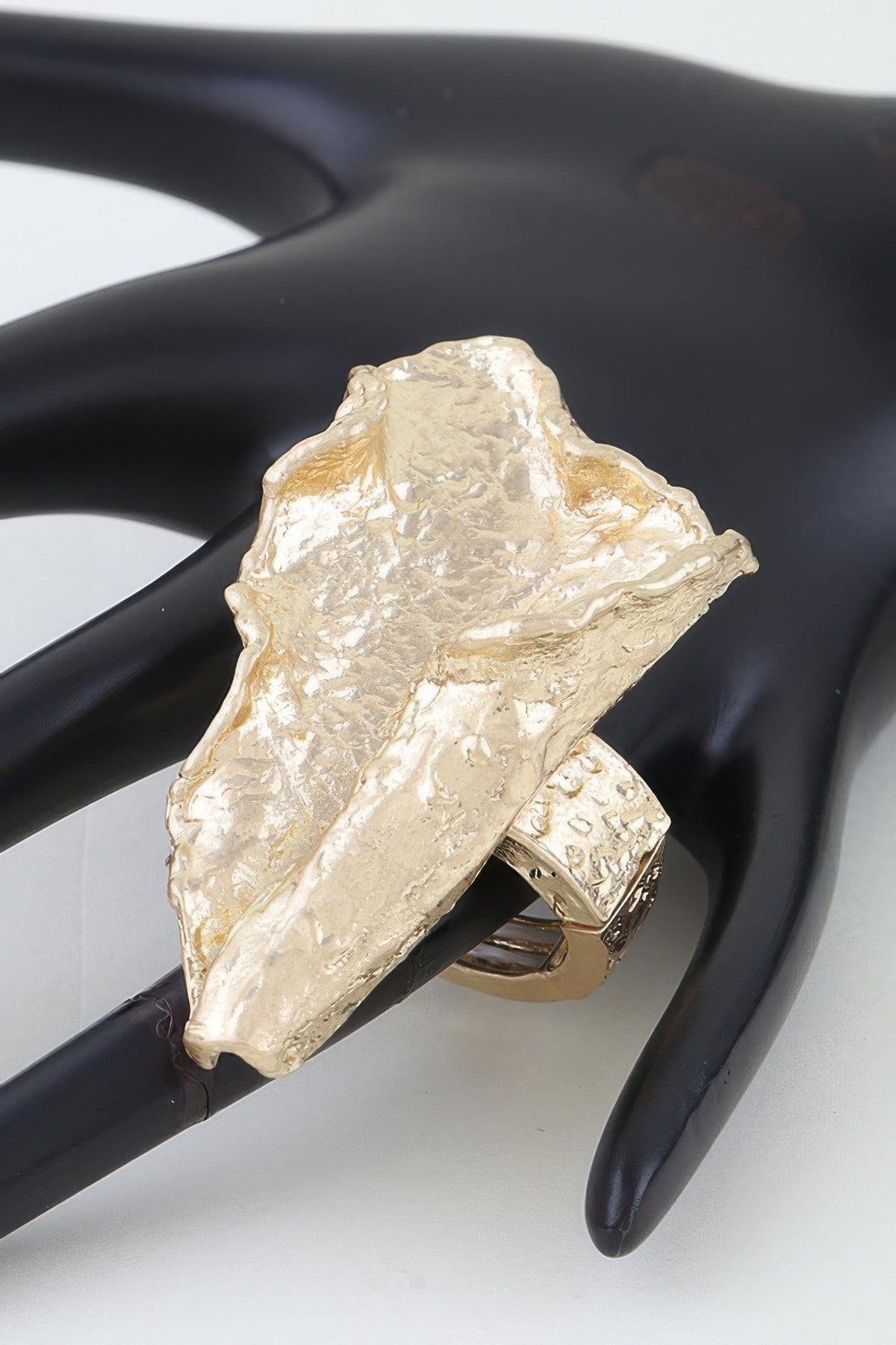 Polished Ripple Statement Ring - Clusimo