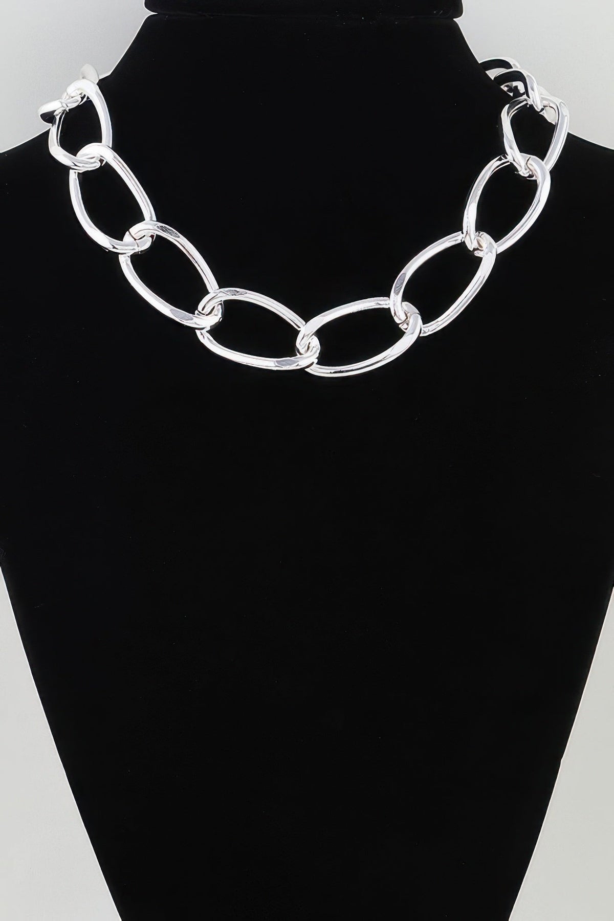 Polished Twist Chain Statement Necklace - Clusimo