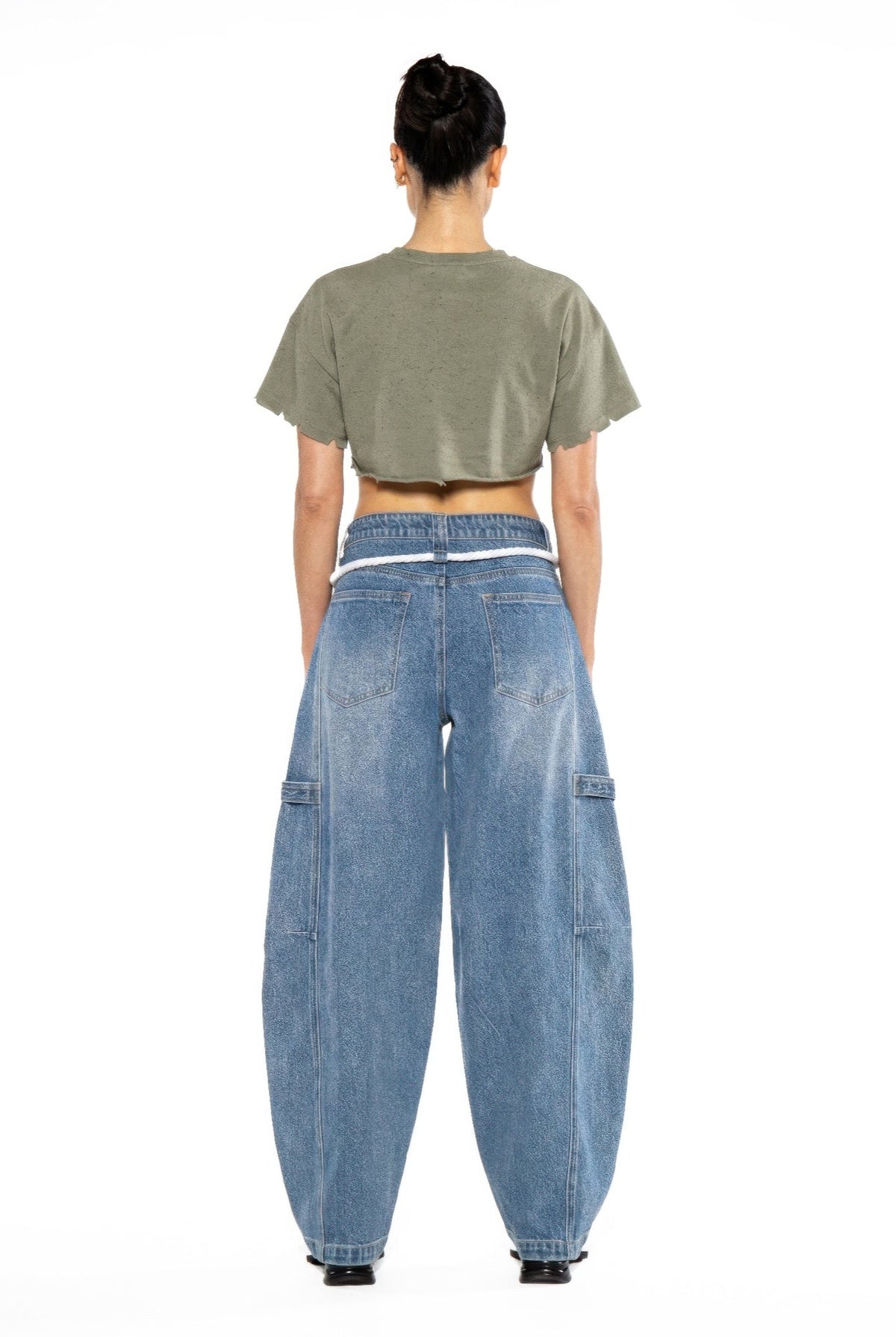 Rebel Echo Cropped Graphic Tee - Clusimo