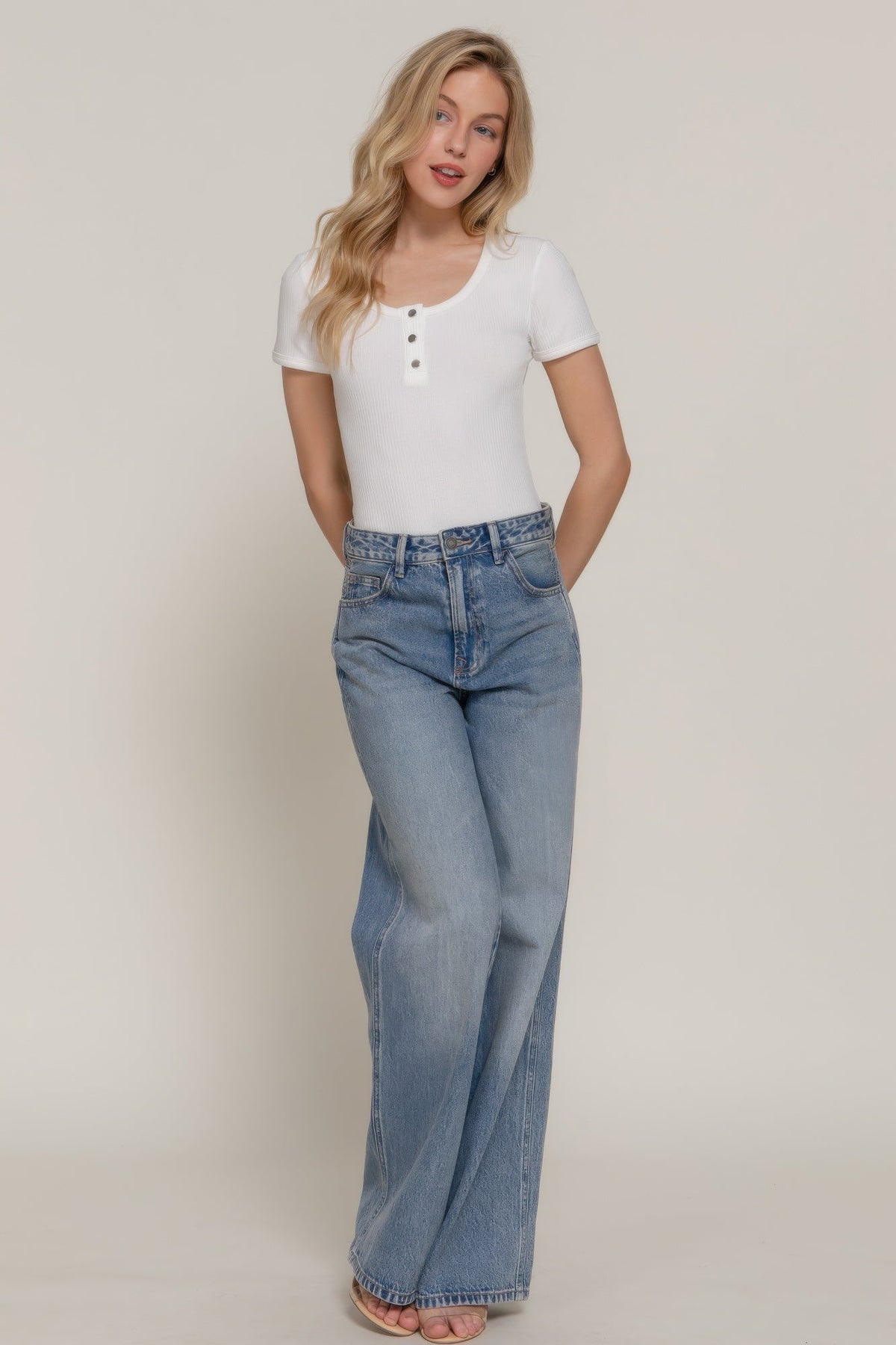 Short Slv Snap Button Rib Bodysuit - Clusimo