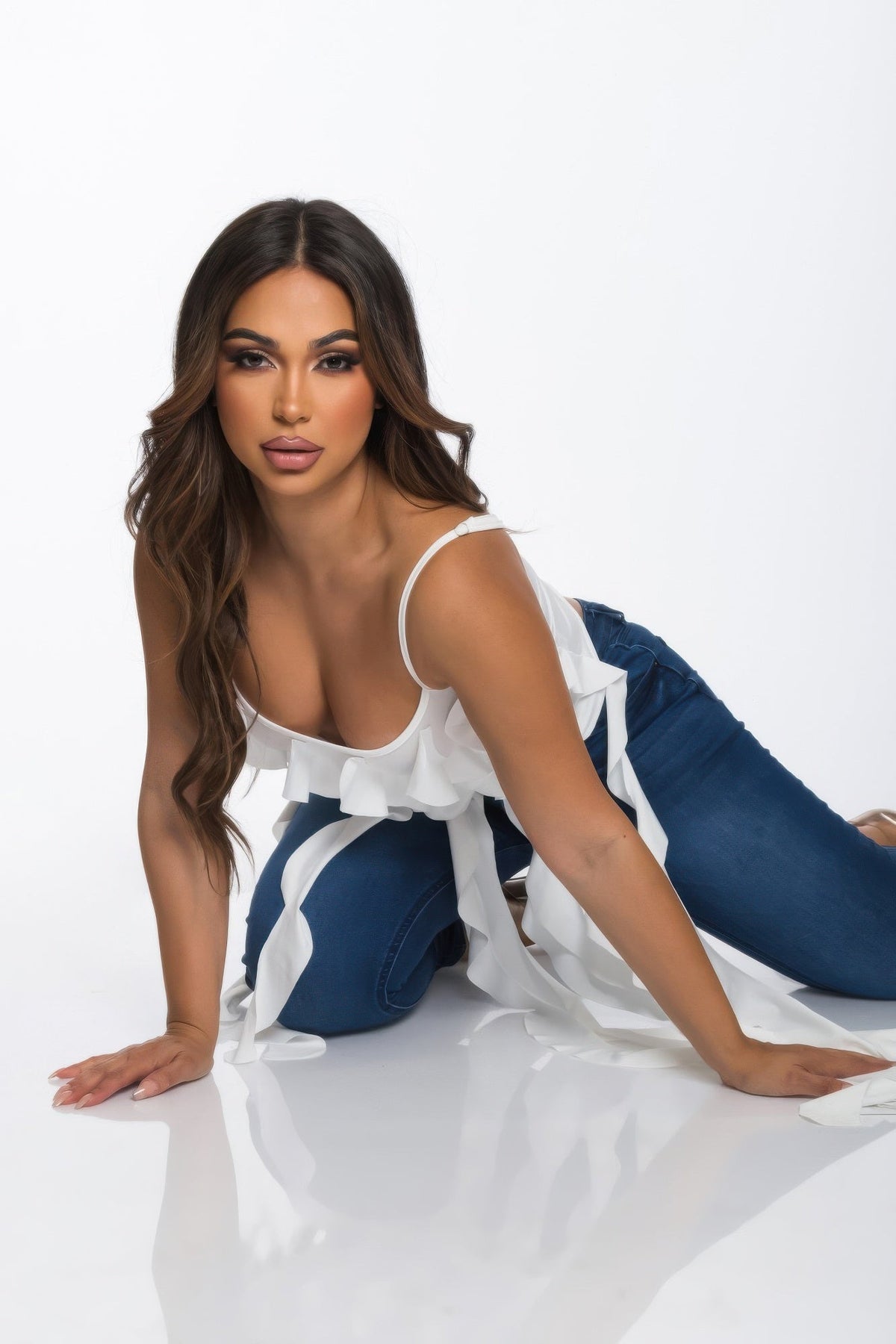 Solid Ruffle Casual Crop Top - Clusimo