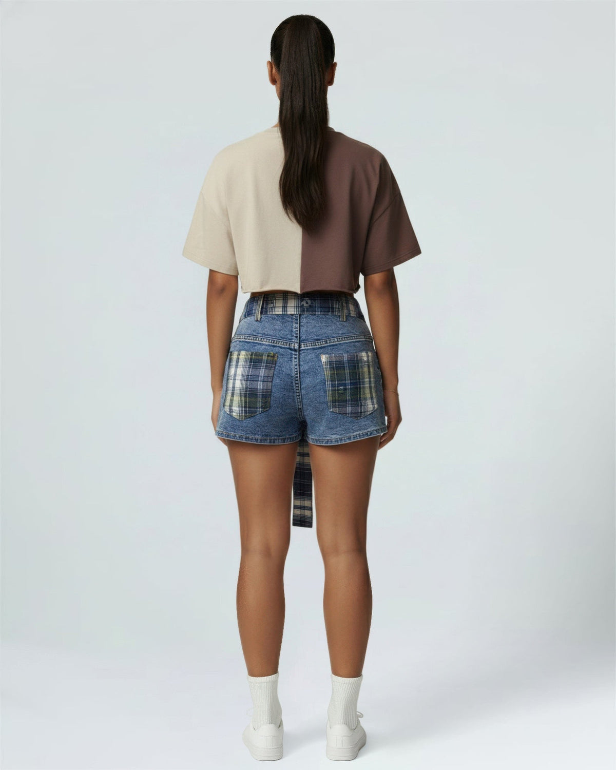 Split Graphic Crop Tee - Clusimo