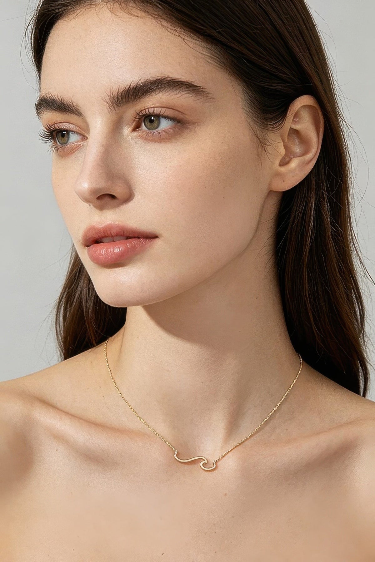 Summer Wave Pendant Necklace - Clusimo